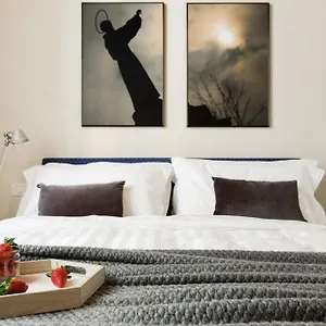 2* Aparthotel Ascanio Sforza - &