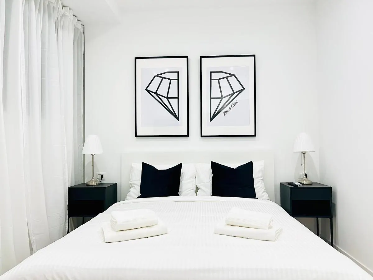 The Boutique Houses - Hebrew Quarter Milano 0*,  Italia