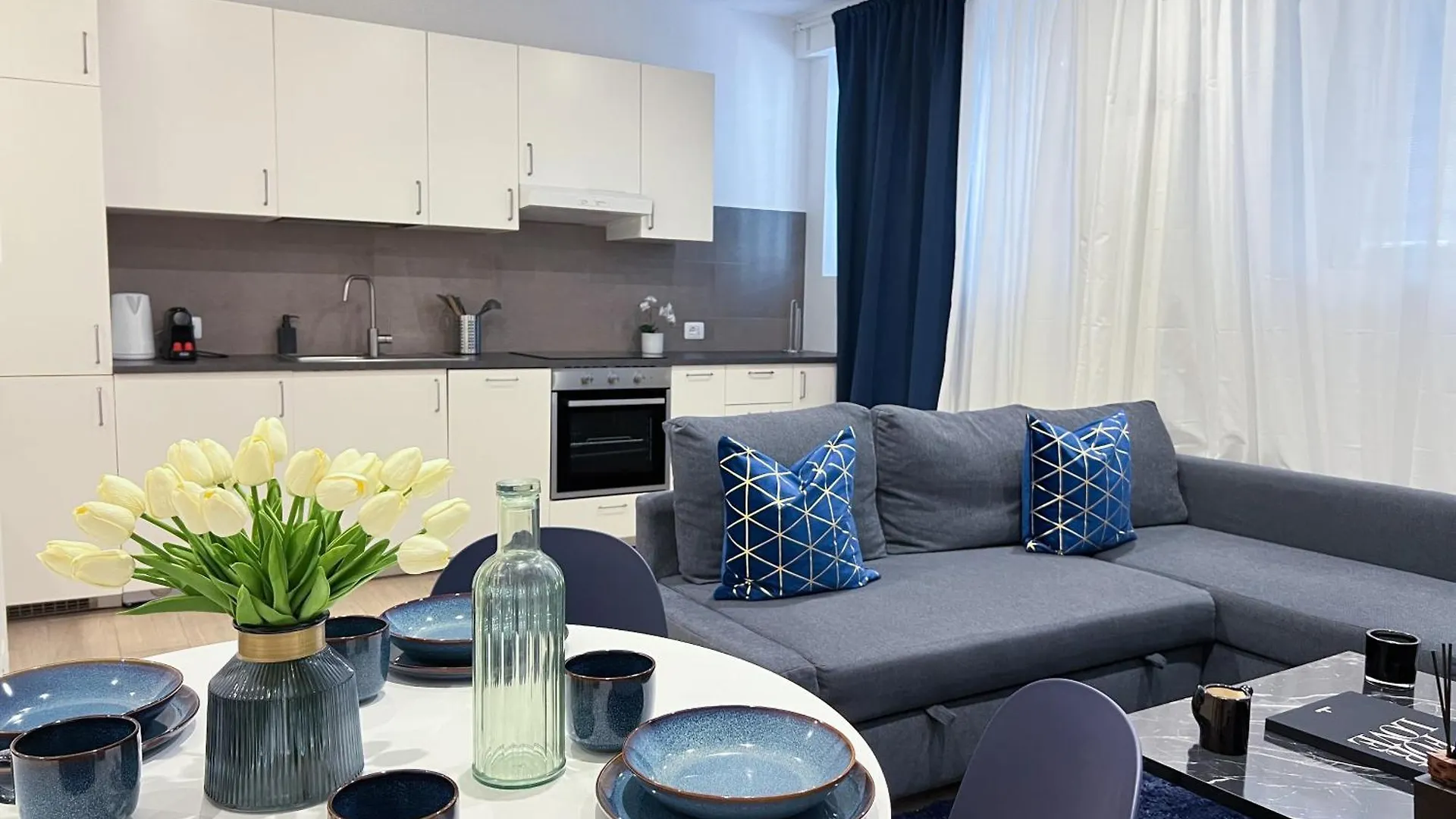 The Boutique Houses - Hebrew Quarter Milano 0*,  Italia